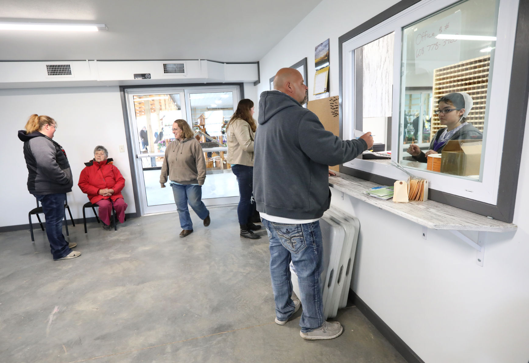 Platteville Produce Auction